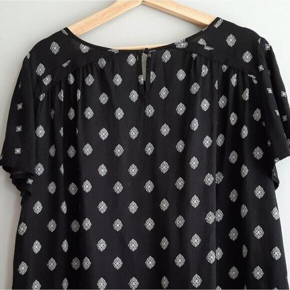 TORRID Border Print Smocked Challis Blouse Boho Sz 2X | 2 - Picture 8 of 11